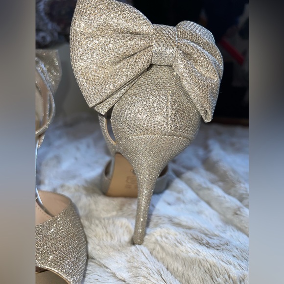 NINA Martina Soft Silver Open Toe Evening Shoes. NOT Platform Shoes - Picture 4 of 12